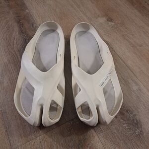 Ccilu Stepping Stones Sandals Men's Size 11.5-12
